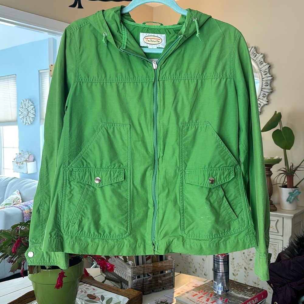 Talbots ladies raincoat